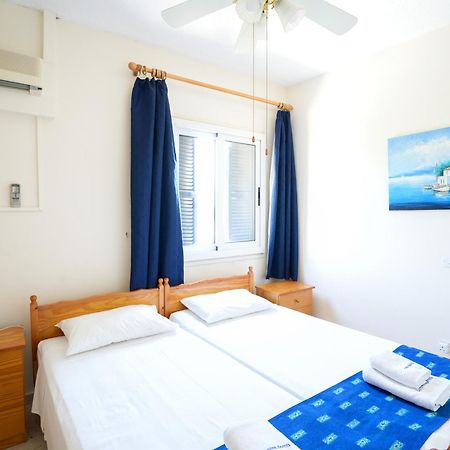 Resitour - Paphos Gardens Apartamento Exterior foto